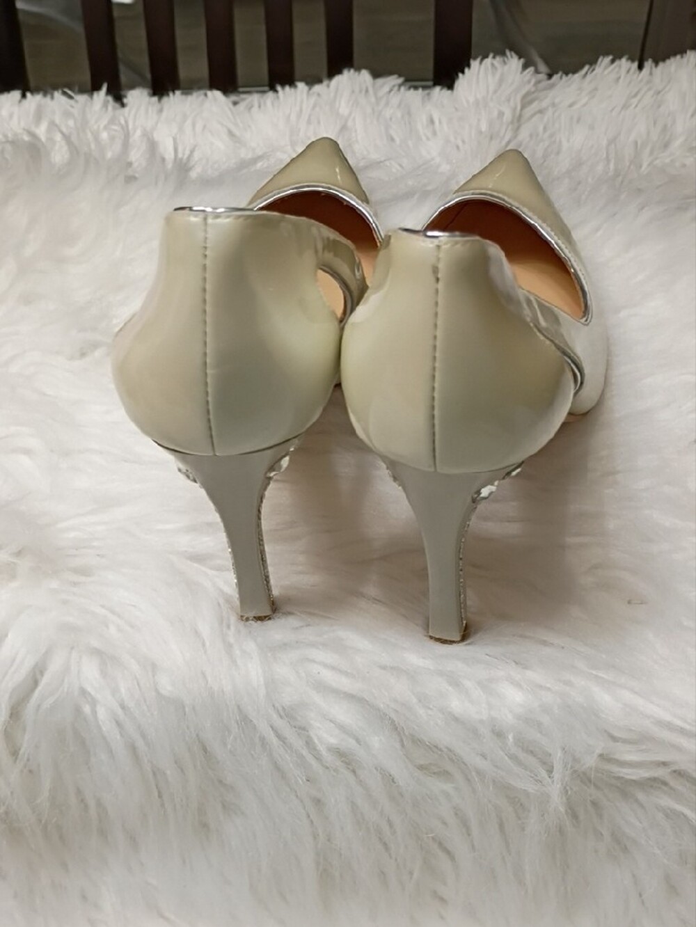 Badgley Mischka Champagne Pearlized Patent Leather Pointed-Toe Cutout Pumps - Picture 12 of 16